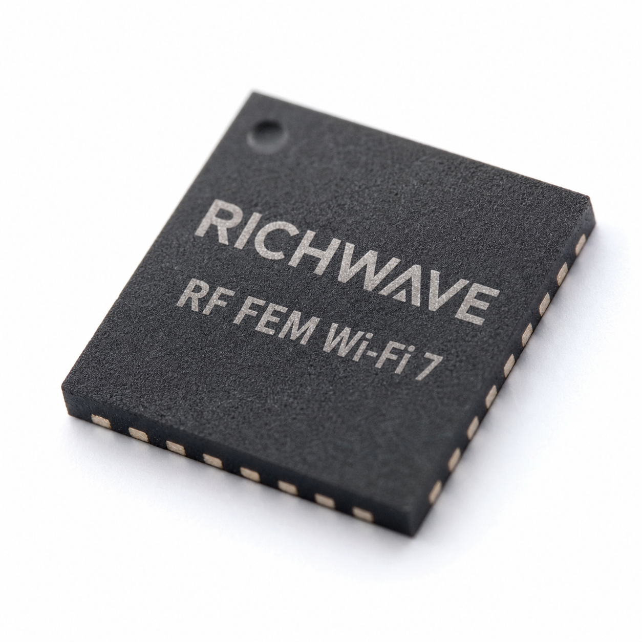 RF FEMチップ(実物)
